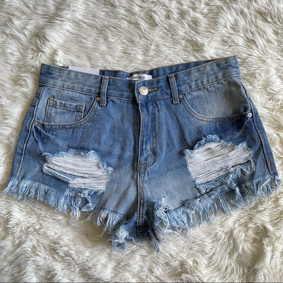 NWT New Forever 21 Shorts High Waist Distressed Denim Cut Off Jean Festival 27 - Picture 1 of 9